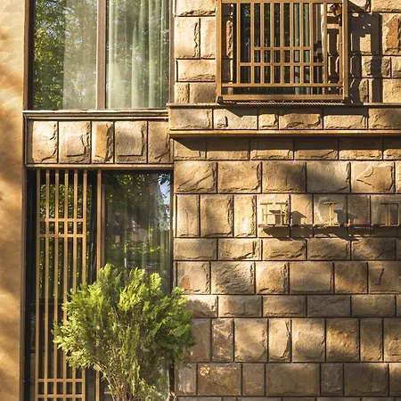 The Hidden Bank: Silver Bullet بلوفديف