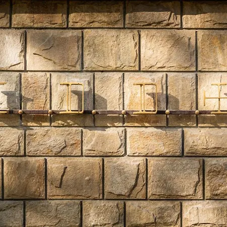 Apartament The Hidden Bank: Silver Bullet Plovdiv