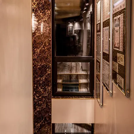 The Hidden Bank: Silver Bullet شقة بلوفديف